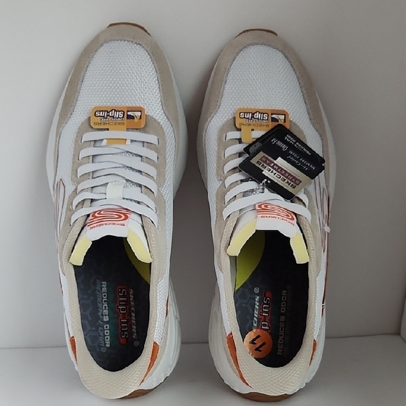 Sketchers Slip Ins Street Retro Jogger Holloway Shoes - Picture 9 of 11